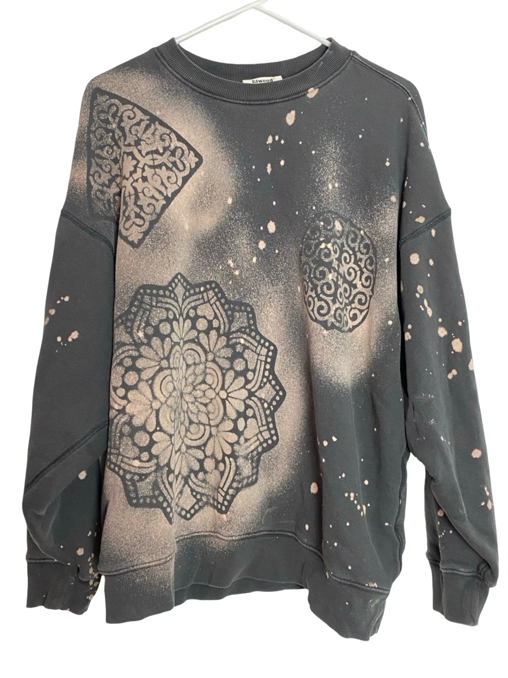 Elwood Oversized Core Crewneck Custom Stencil Bleached Womens Size Medium